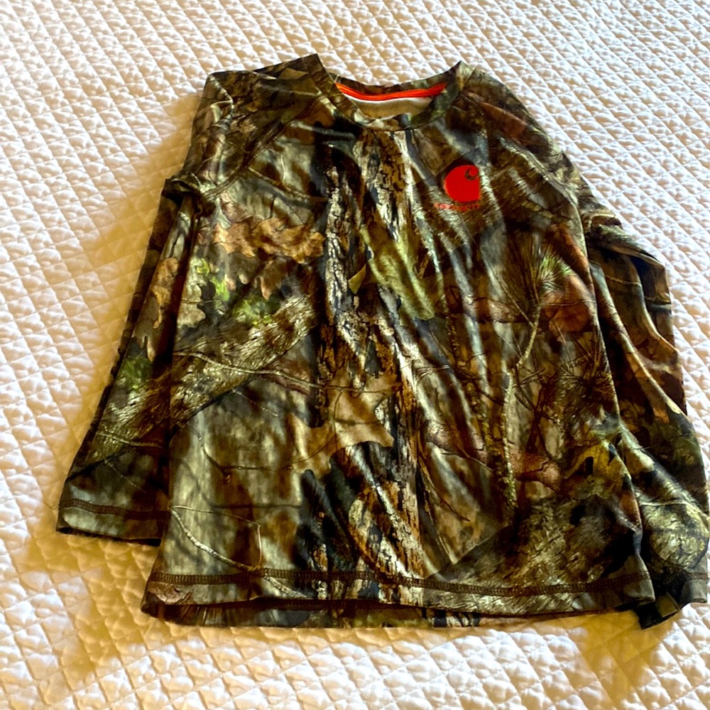 Carhartt size 6 dry fit camo boys long sleeve shirt EUC